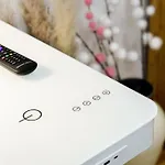 Prima Fuer Bis Zu 7 Gaeste- Stilvolles Im Zentrum Nahe Rathaus - Hochwertige Betten Und Bettwaesche - Voll Ausgestattete Kueche - 4k Smart Tv - Aufzug - Kostenlose Nacht Tiefgarage 20-30 Bis 9-30 Uhr Mit 28 Stellplaetzen Je Nach Apartment