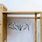 Prima Fuer Bis Zu 7 Gaeste- Stilvolles Im Zentrum Nahe Rathaus - Hochwertige Betten Und Bettwaesche - Voll Ausgestattete Kueche - 4k Smart Tv - Aufzug - Kostenlose Nacht Tiefgarage 20-30 Bis 9-30 Uhr Mit 28 Stellplaetzen Je Nach Apartment Augsburg