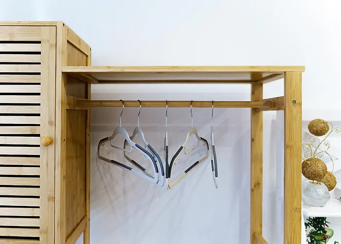 Prima New - Stylish - Town Hall Near - High-quality Beds & Linen - Full Kitchen - 4k Smart Tv - Elevator - For Up To 7 Guests - Free Overnight Ug Parking 20-30- 9-30 Oclock Near 28 Parking Spaces If Available Apartment Augsburg